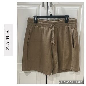 Zara men’s Waffle Shorts Drawstring waist with Pockets size large